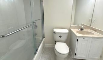 2438 S WALTER REED Dr S E, Arlington, VA 22206