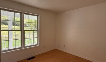 516 Middle Fork Rd, Asher, KY 40803