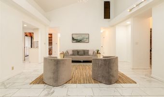 98-827 Ainanui Loop, Aiea, HI 96701