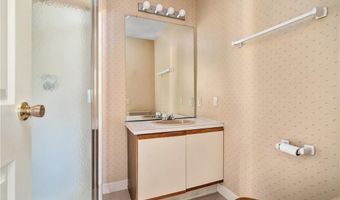 96 Nipmuc Trl B, North Providence, RI 02904