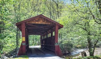 133 Cliffwood Dr, Banner Elk, NC 28604