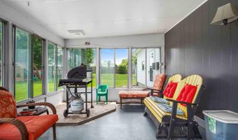 609 Old Brick Rd, Auburn, IN 46706