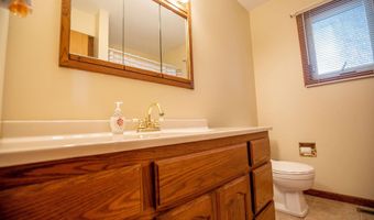 1415 E Linden St, Algona, IA 50511