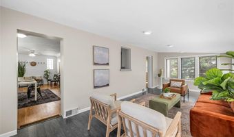 9301 Leona Ct, Affton, MO 63123