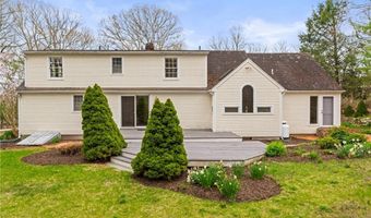 180 Ross Hill Rd, Charlestown, RI 02813