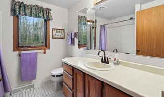 8065 HOLLY Ln, Alvin, WI 54542