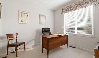 7 Foxwood Dr, Lincoln, RI 02865