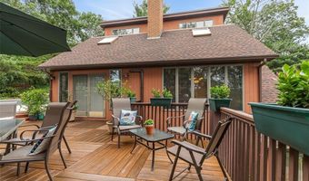4 Wilbur Rd, Lincoln, RI 02865