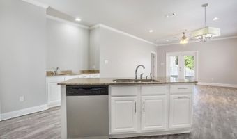 183 Mcdonnell Ave Unit 203, Biloxi, MS 39531