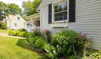 6 French St, Bristol, CT 06010
