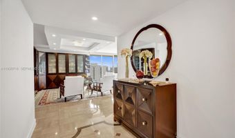 19355 Turnberry Way 26E, Aventura, FL 33180