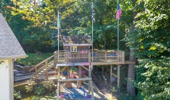 925 N River Rd, Algonquin, IL 60102