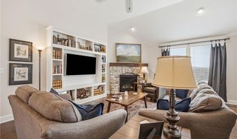 16029 Glenview St, Basehor, KS 66007