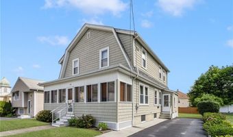 19 Bouvier Ave, Lincoln, RI 02838