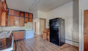 909 W Minnesota Ave, Chickasha, OK 73018