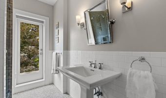 2816 27TH St NW, Washington, DC 20008