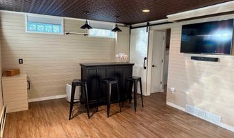 9 Ridge Rd, Atlantic, IA 50022