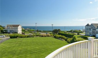 41 Castle Hill Ave, Newport, RI 02840