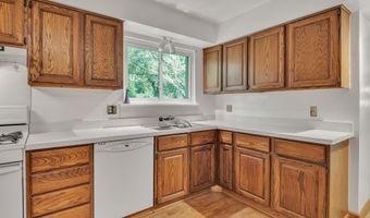 2145 Steeplechase Dr, Ann Arbor, MI 48103