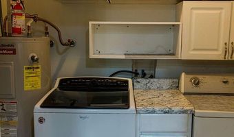 6816 Natchez St, Biloxi, MS 39532