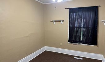 322 1st St, Atkins, IA 52206