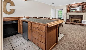827 Anns Ct, Asheboro, NC 27205