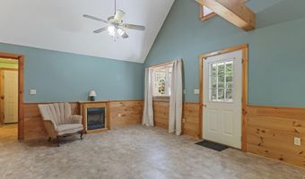96 Taylor Woods Rd, Belgrade, ME 04917