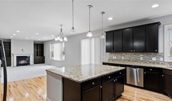15365 Eagle Creek Way, Apple Valley, MN 55124