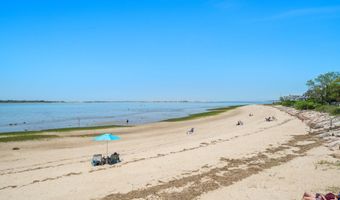 50 0 Indian Trl, Barnstable, MA 02630