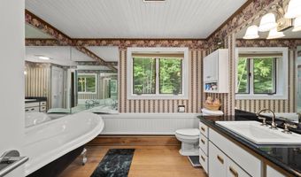 28 Mccoy Ct 4-5, Campton, NH 03223