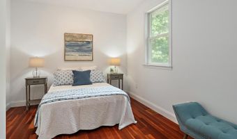 621 HARBOR Dr, Annapolis, MD 21403
