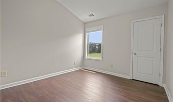 4940 Breezewood Cir, Alpharetta, GA 30004