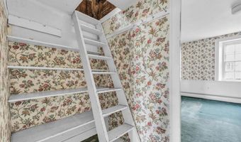 152 Church St, Belfast, ME 04915