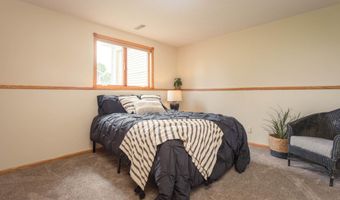 1316 Armstrong Rd NW, Alexandria, MN 56308