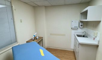 160 Wolcott St, Bristol, CT 06010