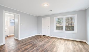 210 West St, Batesville, MS 38606