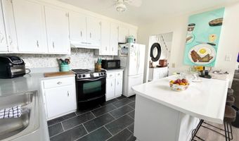 2609 Arpana Cir, Alford, FL 32420
