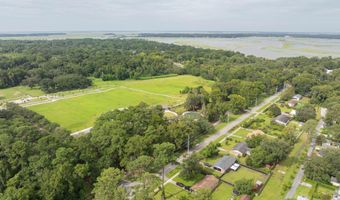 2703 Southside Blvd, Beaufort, SC 29902