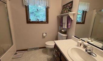 1628 10TH Ave, Antigo, WI 54409