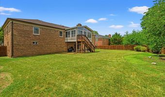 11400 DUNDEE Dr, Bowie, MD 20721