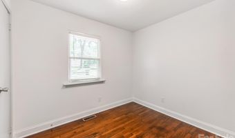 3032 Edsel Pl, Charlotte, NC 28205