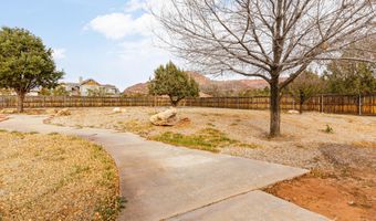 1333 E BIG PINION Ln, Apple Valley, UT 84737