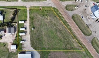 647 E 1st St, Lucas, KS 67648