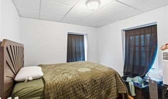 14 Garfield Ave, East Providence, RI 02916