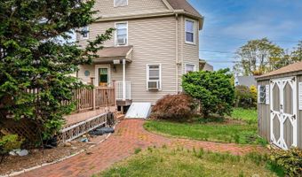 25 Homestead Ave, Avenel, NJ 07001