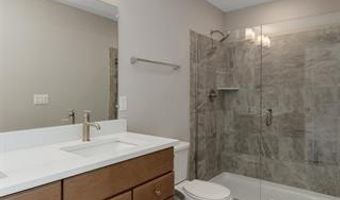 3062 Hydrangea Ln 48, Ann Arbor, MI 48103