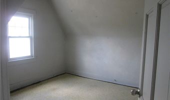 1827 Davidson St, Aliquippa, PA 15001