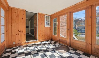 2 Perham St, Bedford, MA 01730