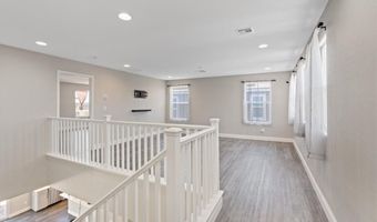 10058 Matter Overlook Dr, Las Vegas, NV 89178