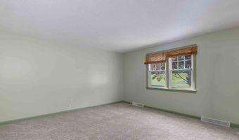 148 Skyridge Rd 148, Bristol, CT 06010